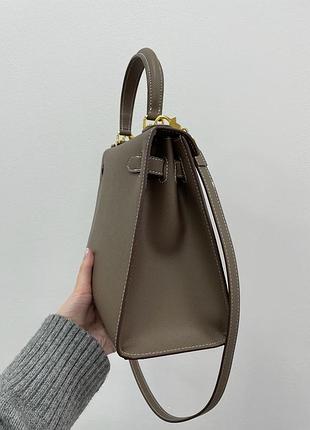 Сумка преміум kelly 25 grey/gold в стилі "hermes"4 фото