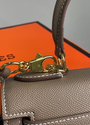 Сумка преміум kelly 25 grey/gold в стилі "hermes"8 фото