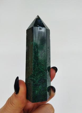 Кристалл из натурального камня агат зеленый