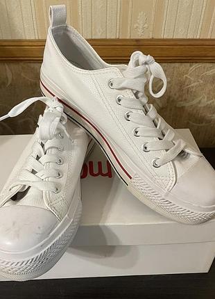 Кеди primark 39(25cm)  ньюанс в опису