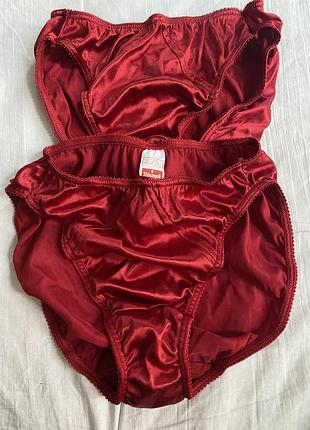 Triumph оригинал 44 с трусы