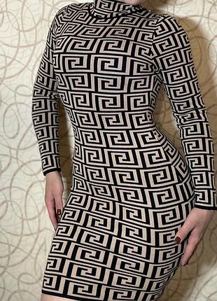 Сукня в обтяжку жіноча на xs-s