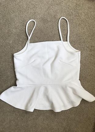 Топ майка з баскою