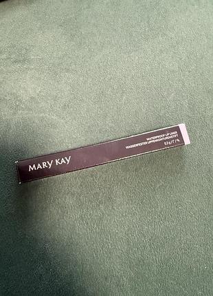 Водостійкий олівець-лайнер для губ