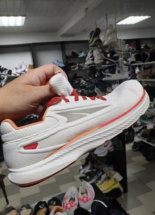 Кроссовки altra