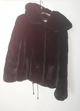 Продам шубу новую из искусственного меха