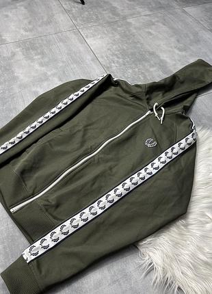 Fred perry олімпійка
