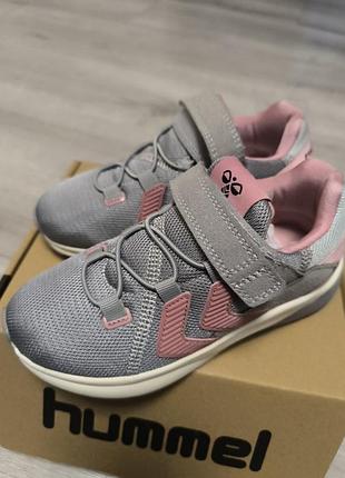 Кроссовки hummel