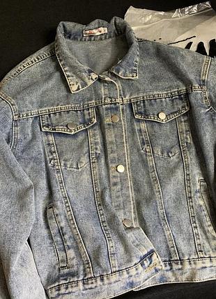 Джинсова куртка