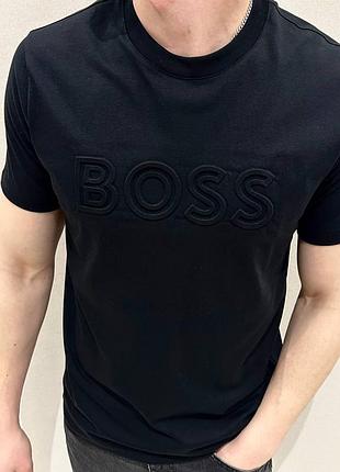 Черная мужская футболка hugo boss