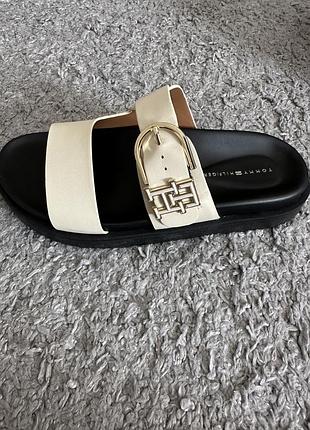 Шльопанці жіночі tommy hilfiger4 фото