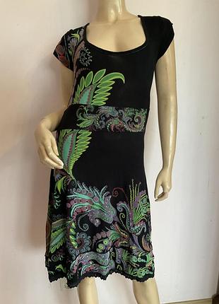 Віскозна трикотажна сукня від бренду desigual