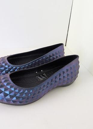 Босоножки crocs