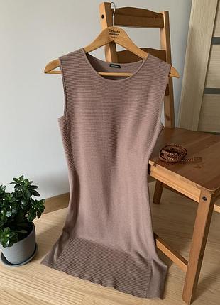 Сукня в рубрик на літо