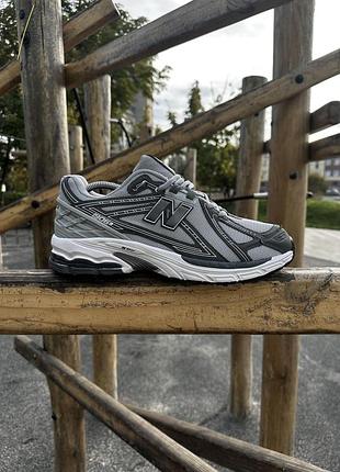 Кросівки nike air max skyline footlocker