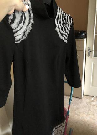 Платье с погонами