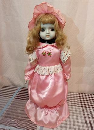 Вінтажну порцелянова лялька. 40 см