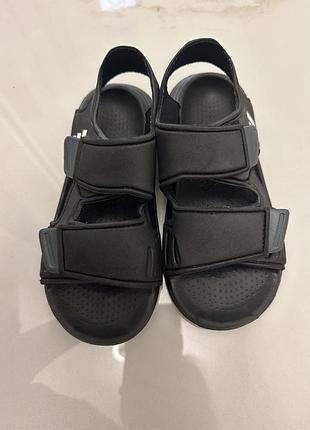 Босоніжки adidas дитячі розмір 32-336 фото