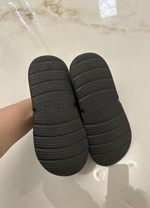 Босоніжки adidas дитячі розмір 32-337 фото