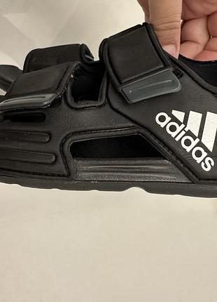 Босоніжки adidas дитячі розмір 32-332 фото