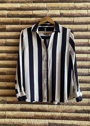 Сорочка з віскози.