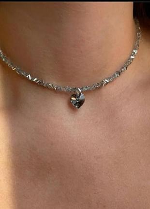 Чокер колье ожерелье ювелирное стекло с сердечком серое дымчатое стильное новое