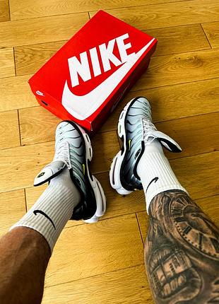 Кросівки nike air max plus 'bright cactus' 5