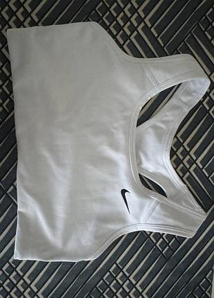 Спортивный топ nike, новый. топ найк для спорта оригинал