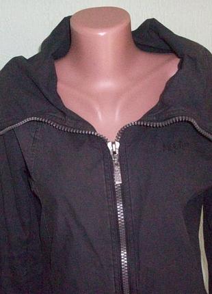 Стильный осенний плащ - ветровка.