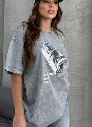 Футболка оверсайз с принтом3 фото