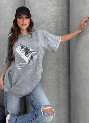 Футболка оверсайз с принтом7 фото