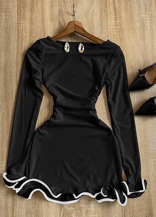Жіноча чорна базова трикотажна сукня міні