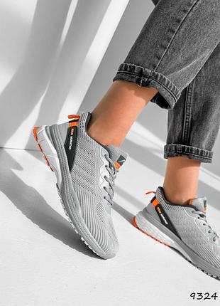 9324 кросівки текстильні роспродаж