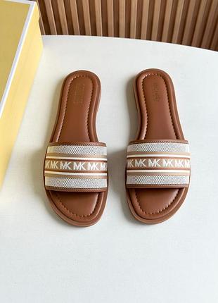 Шльопанці michael kors  шлепанцы