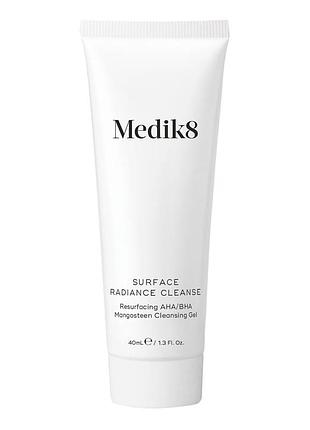 Очисний гель із кислотами aha і bha surface radiance cleanse medik8