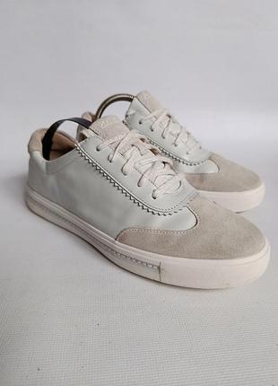 Шкіряні кросівки clarks