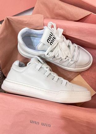 Белые кроссовки кеды люкс