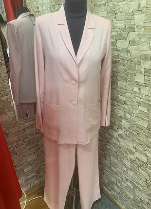 Костюм брючний жіночий літній льон