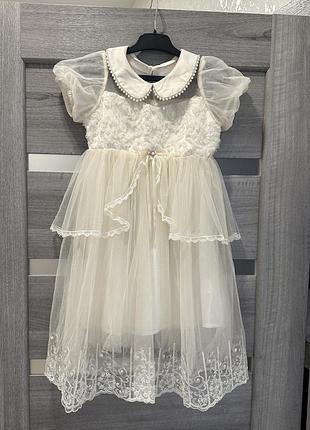 Нарядна сукня, плаття на випускний на дівчинку 6-7 років