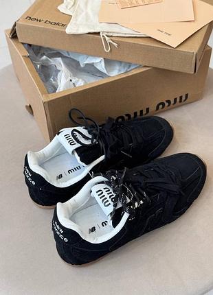 Кросівки new balance&miu miu  в наявності