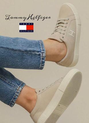 Жіночі бежеві кеди кросівки оригінал tommy hilfiger zara klein guess kors