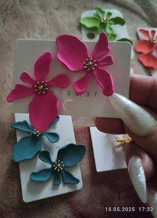 Изысканные серьги - гвоздички