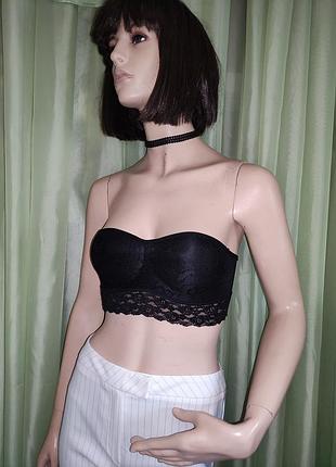 Топ- бюст'є з ажуром , s/m , чорного кольору.