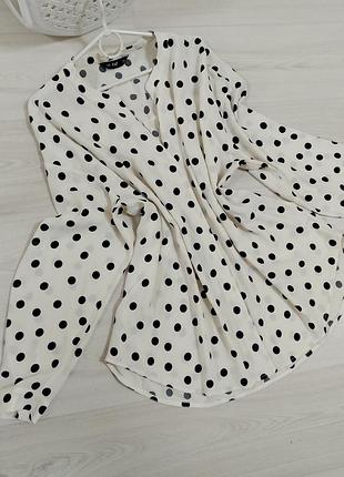 Блуза рубашка с рукавами в крупный крупный горох легкая спереди v вырез /женища.