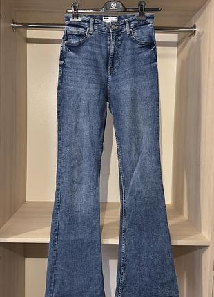 Джинси кльош , жіночі, розмір 36, стан ідеальний, купляла минулого року