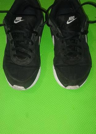 ,продам кроссовки nike