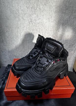 Prada 🔥🔥кроссовки кожаные на меху