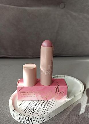 Румяна-сияние mally shimmer, shape & glow plus face defining stick, оттенок hint of mauve