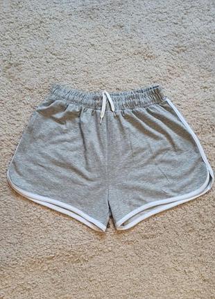 Шорты женские