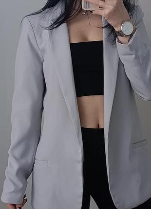Женский жакет (пиджак)